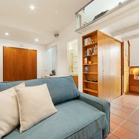 Charming Flat Up To 4 Guest, 2mins To San Peter Rome