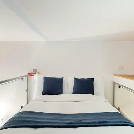Charming Flat Up To 4 Guest, 2mins To San Peter Rome